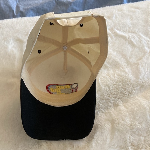 Ballinacup cup hat. Mike. - Picture 3 of 3